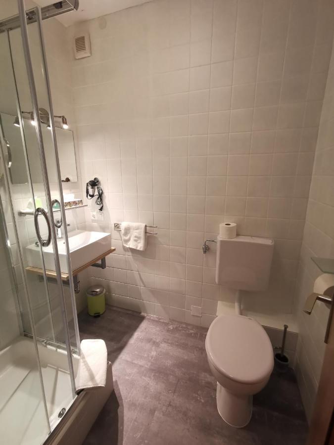 Haus Am Kurpark Hotel Garni Bad Steben Buitenkant foto