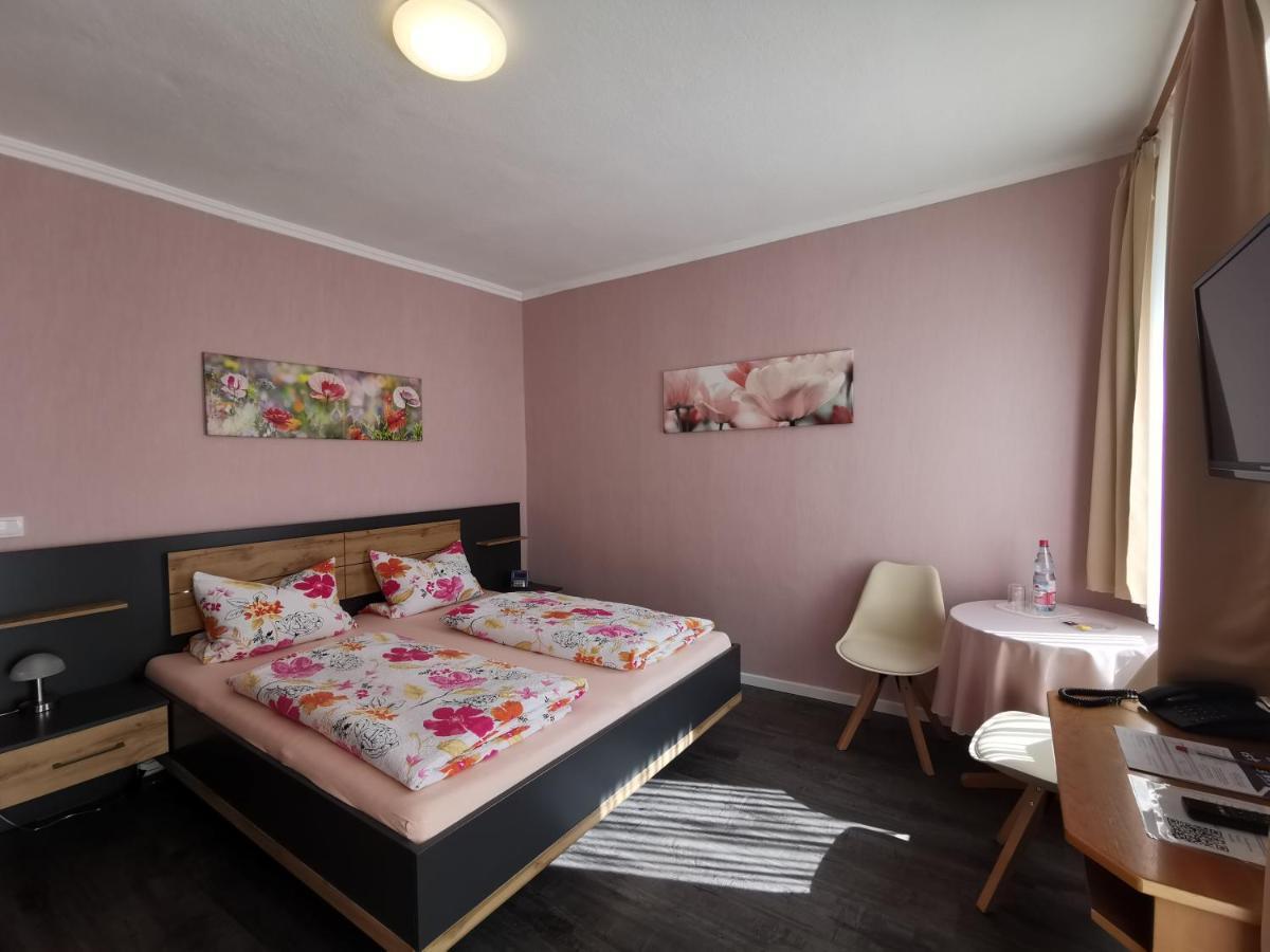 Haus Am Kurpark Hotel Garni Bad Steben Buitenkant foto